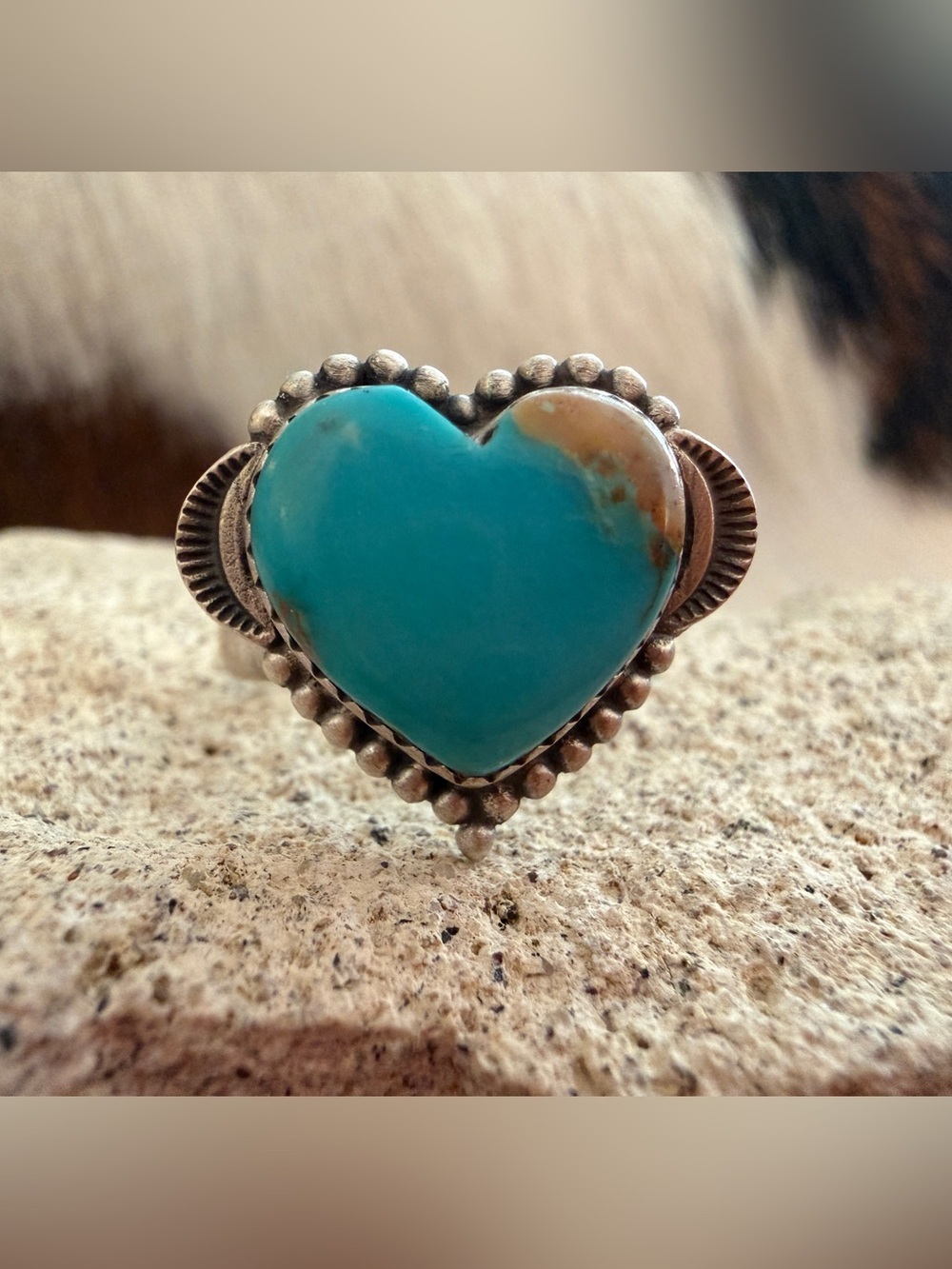 ❤️ Kingman Turquoise Heart Sterling Heart Shaped Navajo Style Ring Adj 6 to 9